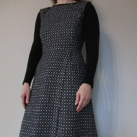 Banana Republic Dresses & Skirts - Banana Republic Tweed Dress